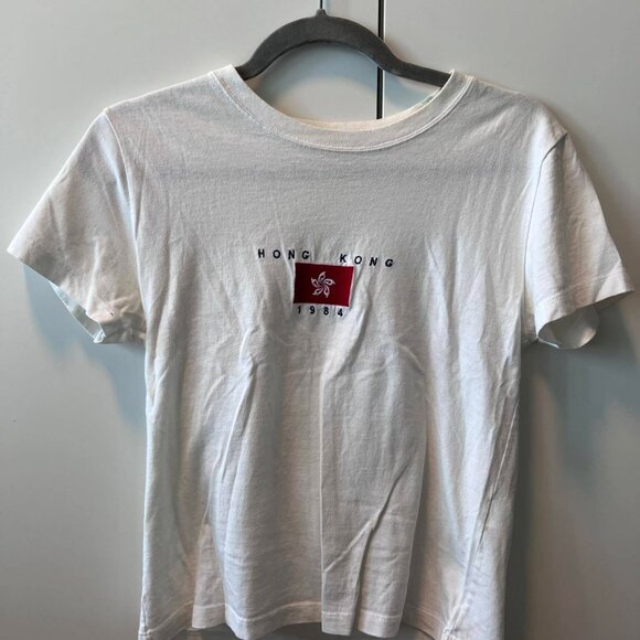 Brandy Melville Hong Kong Exclusive T-Shirt - Picture 1 of 1